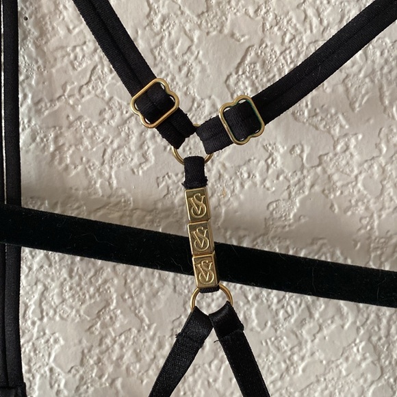 Victorias Secret front clasp bra - Picture 2 of 3